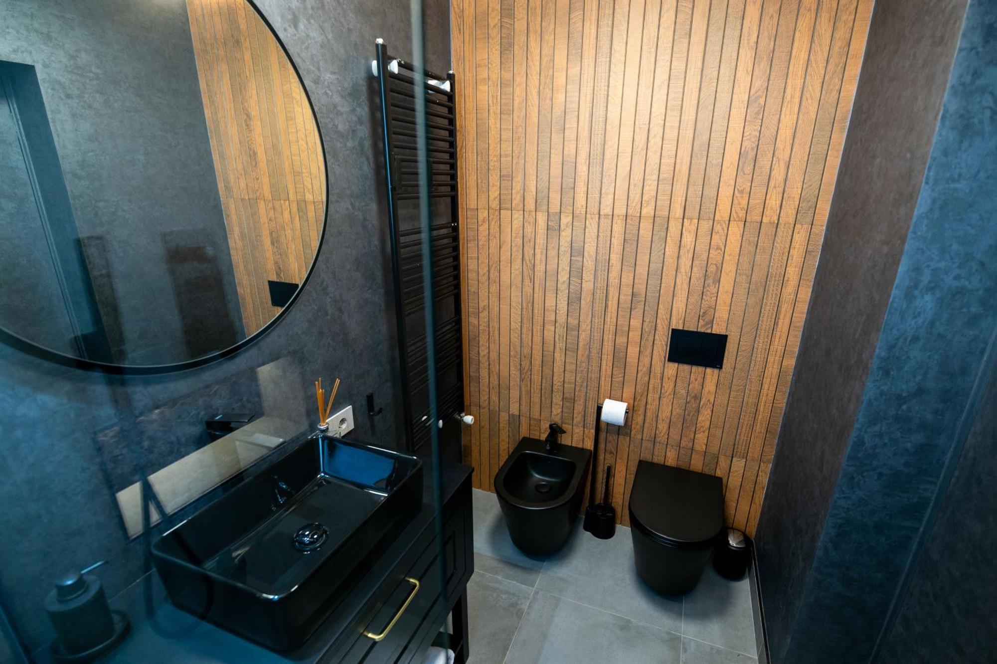 Hotel The Penthouse Vaslui Exterior foto